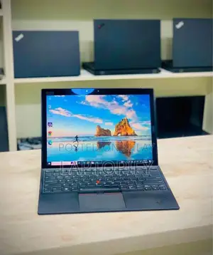 Photo - Lenovo X1 2-in-1 Convertible Laptop Touchscreen Ultrabook