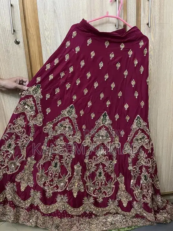 Elegant Medium Raw Silk Wedding Lehnga with Organza Dupatta