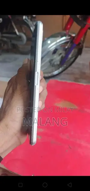 Mid-Range 5G Smartphone with Modern Features