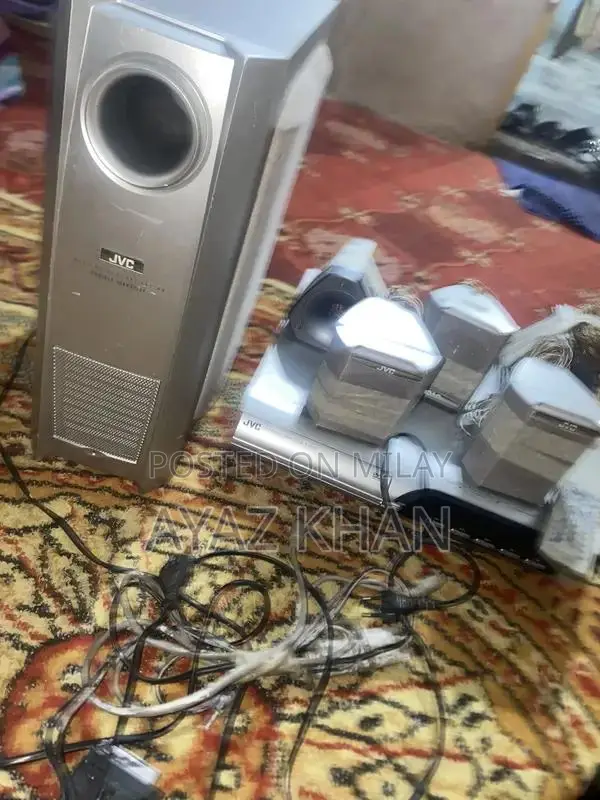 JVC Home Theater DVD Player System with 5 Speakers and Subwoofer