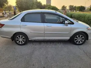 Photo - Honda City Sedan 2004 Model Compact Sedan