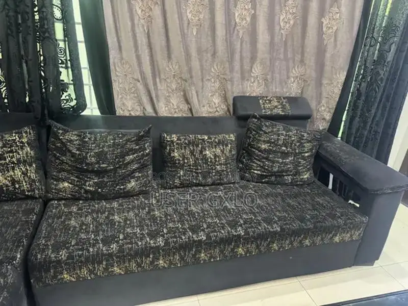 Modern L-Shape Sectional Sofa with Optional Matching Table