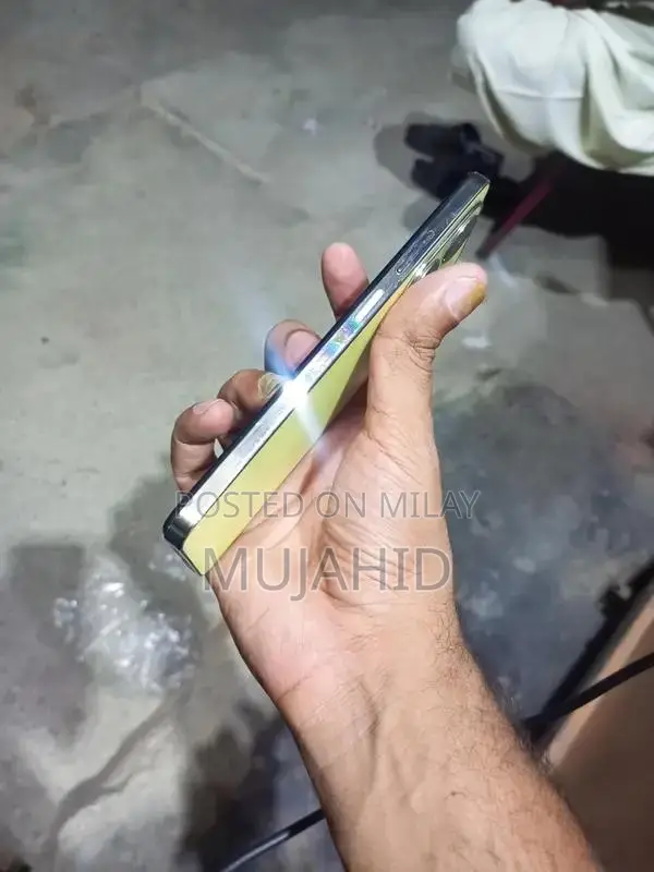 Infinix Hot 40i Smartphone 8GB RAM 128GB Storage