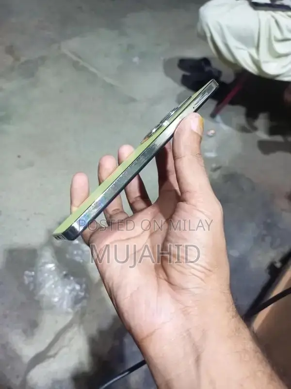 Infinix Hot 40i Smartphone 8GB RAM 128GB Storage