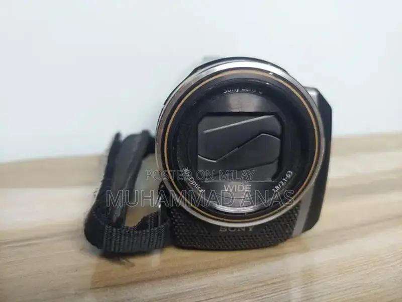 Sony HDR-PJ260V High Definition Handycam Camcorder