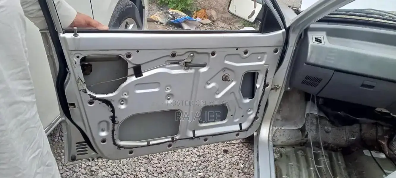 Mehran VXR Compact Sedan with CNG and AC