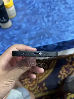 Apple iPhone 12 64GB Smartphone Excellent Condition