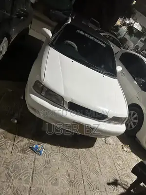 Photo - Suzuki Baleno 1.6 GTI Japanese Import Sedan