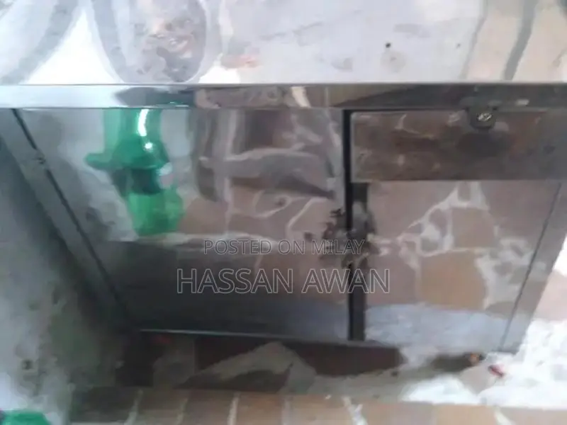 Steel Food Service Counter for Commercial Kitchen