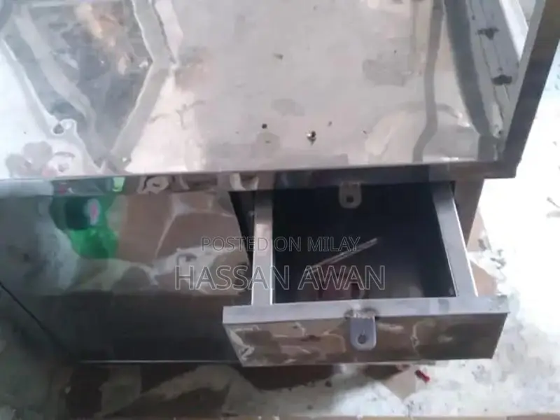 Steel Food Service Counter for Commercial Kitchen