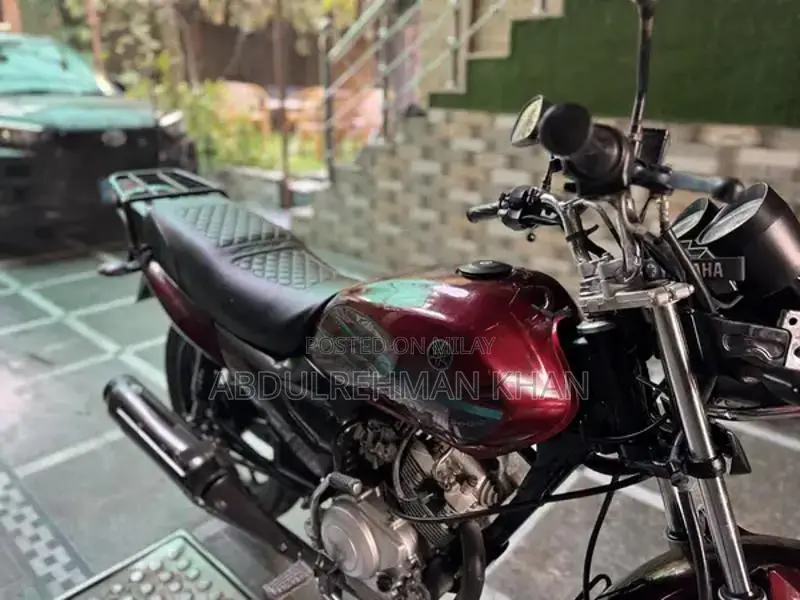 YBZ DX 2024 Motorcycle - Low Mileage, Excellent Condition