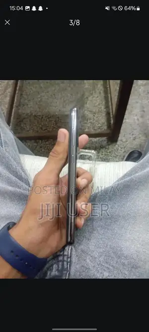 Samsung Galaxy A52 Smartphone with Minor Panel Damage