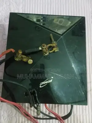 Homage 1800W Solar Inverter - Single Phase Power Solution