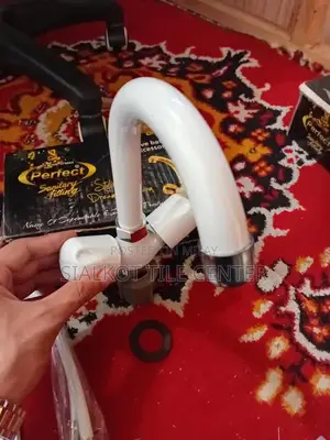 White Chrome Bathroom Basin Mixer Tap