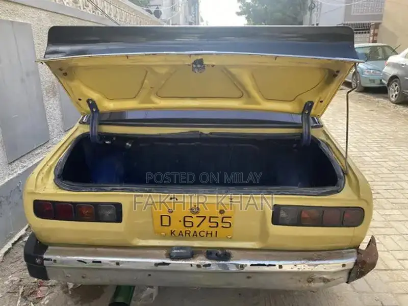 Classic Toyota Corolla 1977 Vintage Sedan