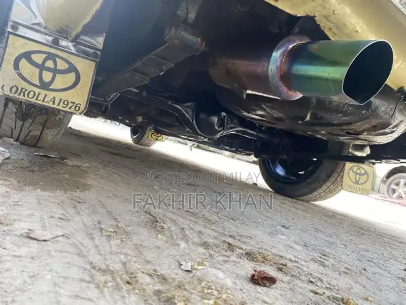 Classic Toyota Corolla 1977 Vintage Sedan