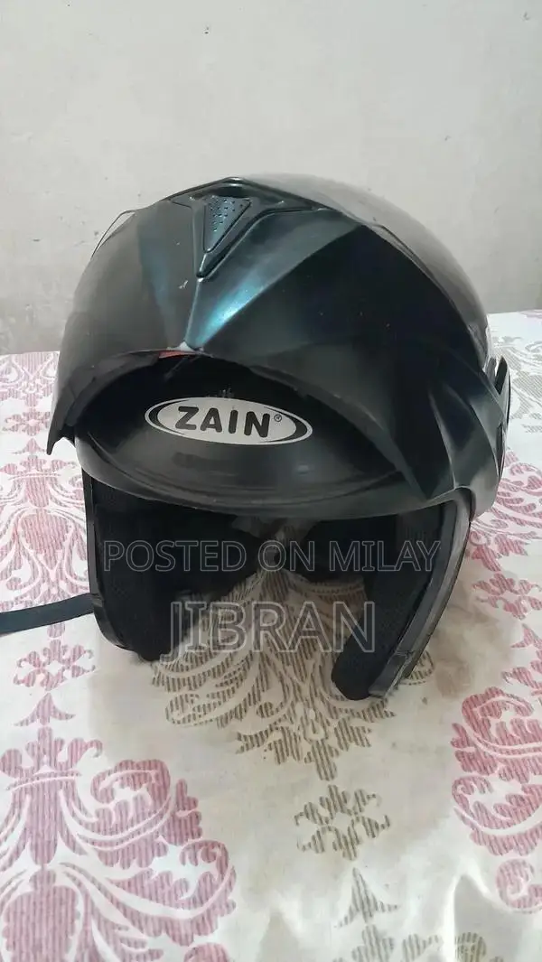 DOT Approved Flip-Up Motorcycle Helmet - Lightweight Comfort Design