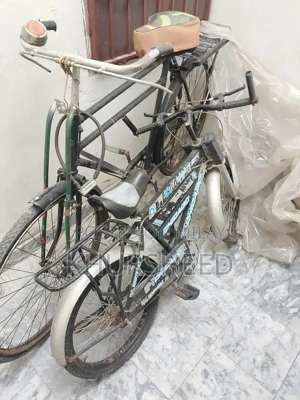 24-Inch Bicycle - Kids/Youth Size Compact Cycle