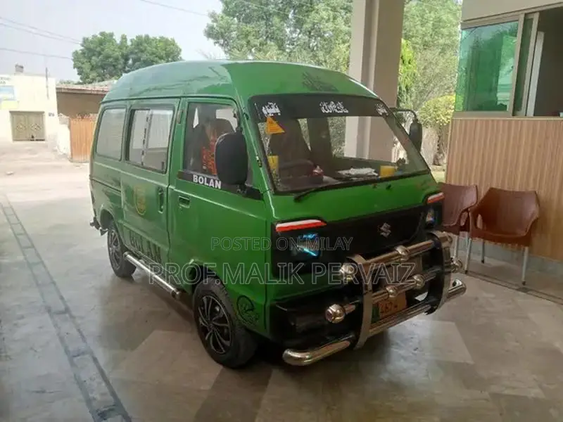 Suzuki Bolan Compact Hatchback - Reliable City Vehicle