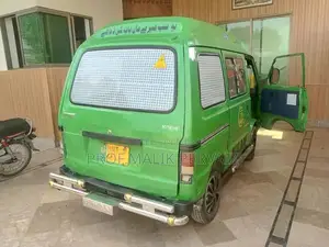 Suzuki Bolan Compact Hatchback - Reliable City Vehicle