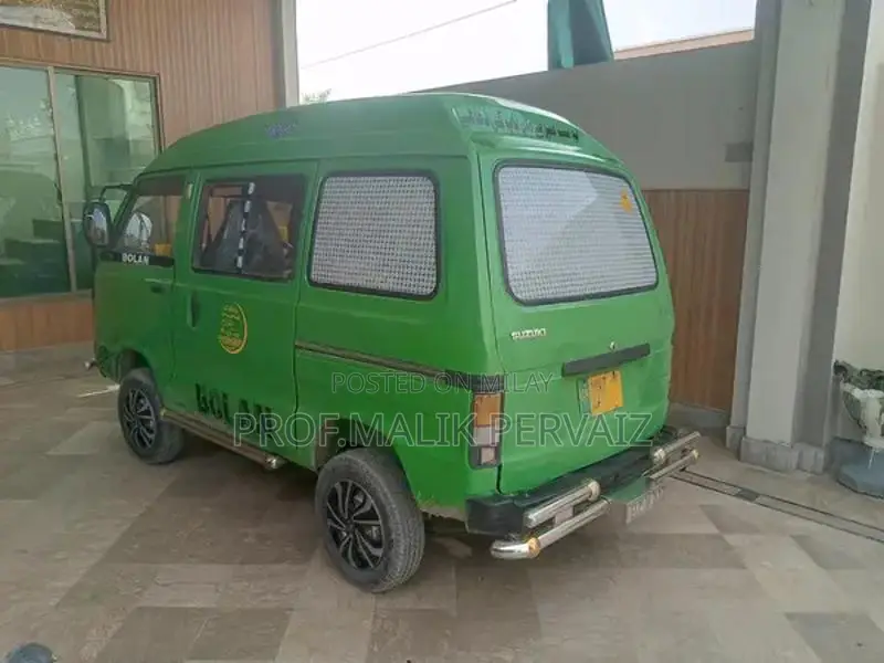 Suzuki Bolan Compact Hatchback - Reliable City Vehicle