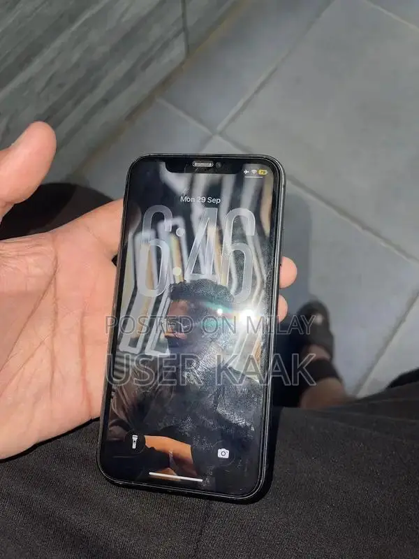 Apple iPhone 11 64GB Smartphone with VIP Camera