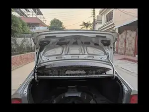 Photo - Honda Civic Rebon Full Option Automatic Sedan