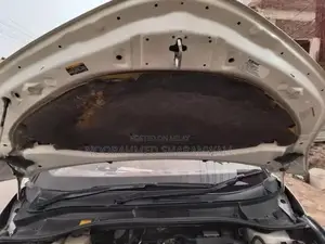 Photo - Toyota C-HR Crossover SUV - Low Mileage Condition