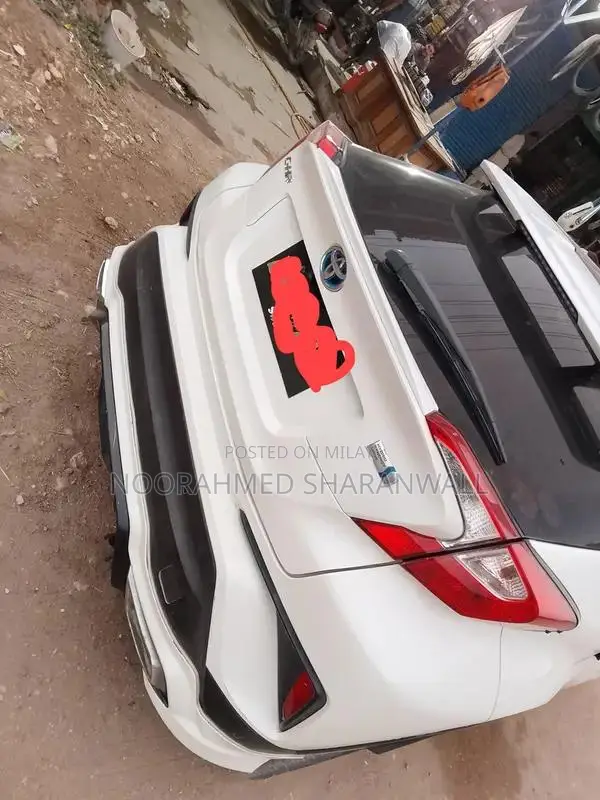 Toyota C-HR Crossover SUV - Low Mileage Condition