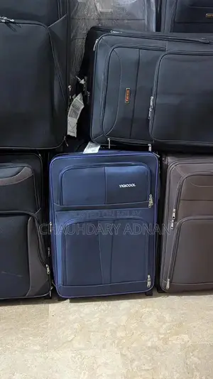 Large Handcarry Travel Luggage Bag - Spacious Carry-On Suitcase