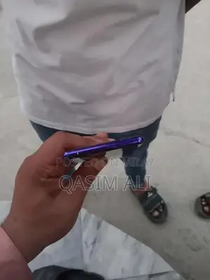 High-Performance Gaming Smartphone with Premium Features