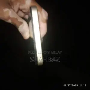 Infinix Smart 8 Smartphone 4GB RAM 64GB Storage Dual SIM