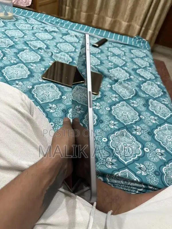 Apple iPad Pro 128GB M2 2022 Space Grey Tablet