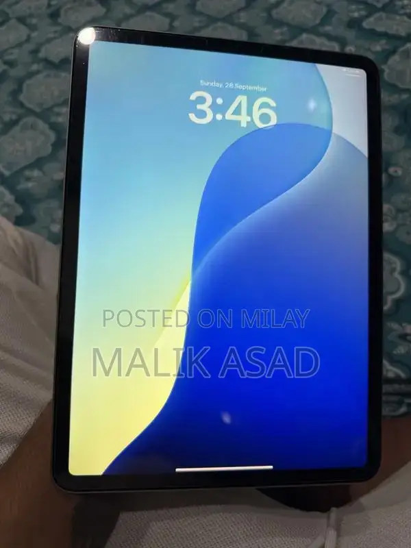 Apple iPad Pro 128GB M2 2022 Space Grey Tablet