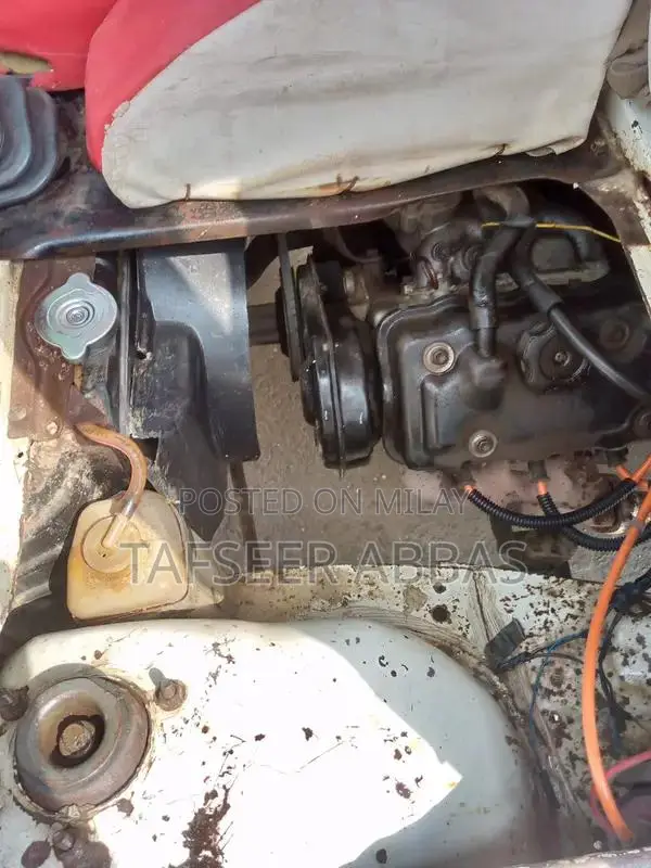 Suzuki Bolan 2012 Family Car with Alloy Wheels and Recent Maintenance