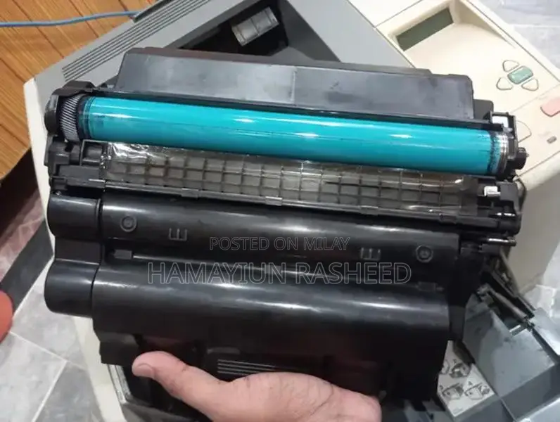 HP LaserJet 3005 Monochrome USB Network Printer with Minor Print Line