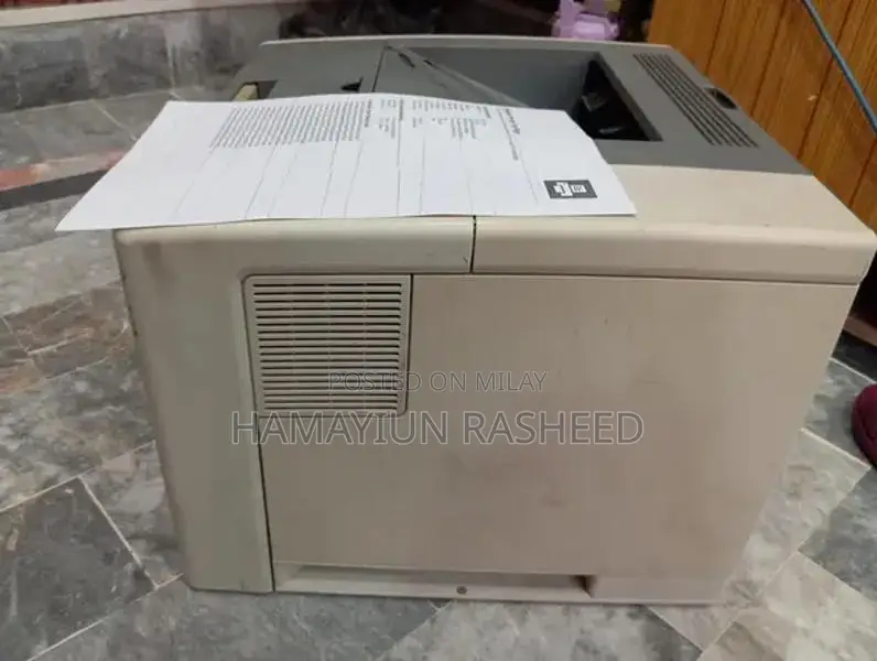 HP LaserJet 3005 Monochrome USB Network Printer with Minor Print Line