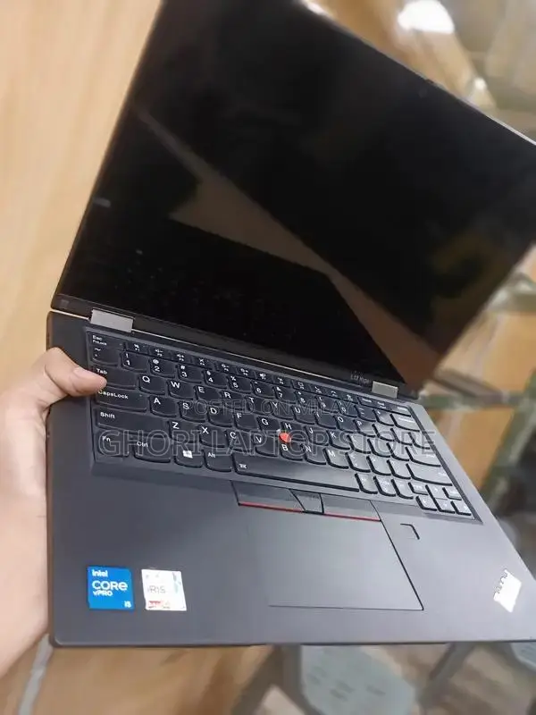 Lenovo ThinkPad L13 Yoga Gen2 2-in-1 Convertible Laptop
