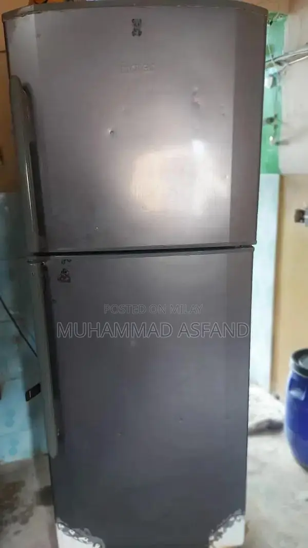 Compact Personal Humidifier with Cooling Function