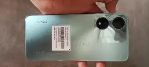 Photo - Honor Compact Mobile Device - Budget-Friendly Smartphone