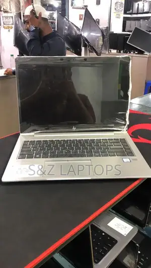 HP EliteBook 840 G5 Business Laptop - 14" Full HD