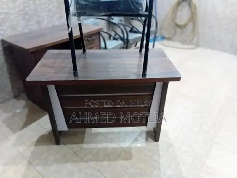 Modern Minimalist Table and Chair Set - Sleek Home Furniture