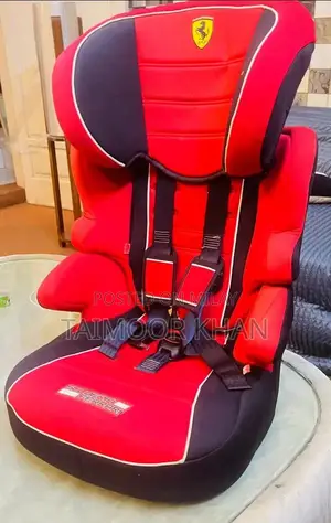 Photo - Ferrari Kids Car Seat - 3 Stages, 9 Months to 6 Years