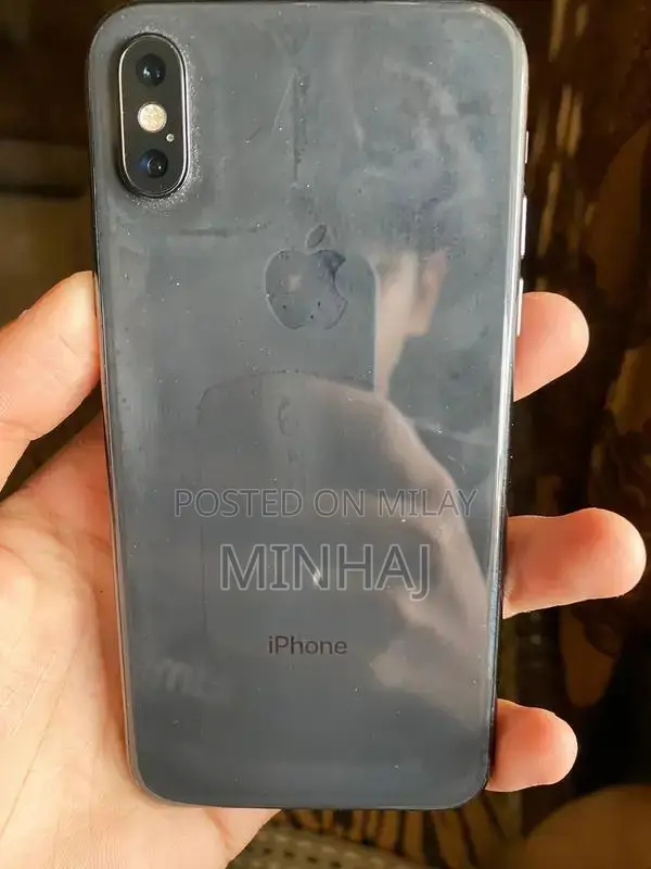 Apple iPhone XS 64GB Non-PTA Smartphone with Good Condition