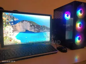 Gaming PC: AMD Ryzen 5 2600X, GTX 1060, 16GB RAM, 24" Display