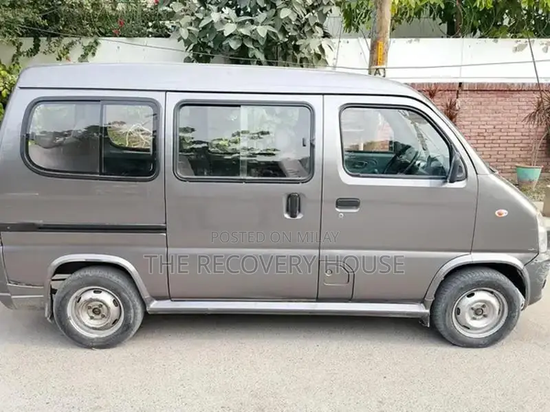 FAW XPV 2018 Economical 7-Seater Van - Manual Transmission