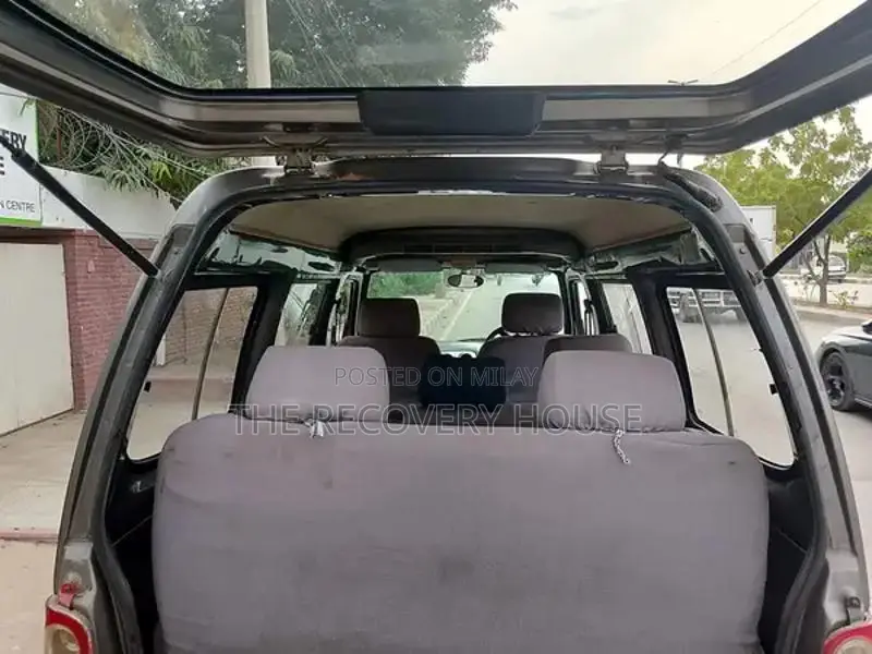 FAW XPV 2018 Economical 7-Seater Van - Manual Transmission