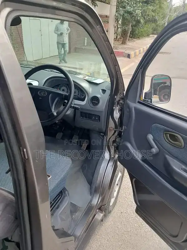 FAW XPV 2018 Economical 7-Seater Van - Manual Transmission