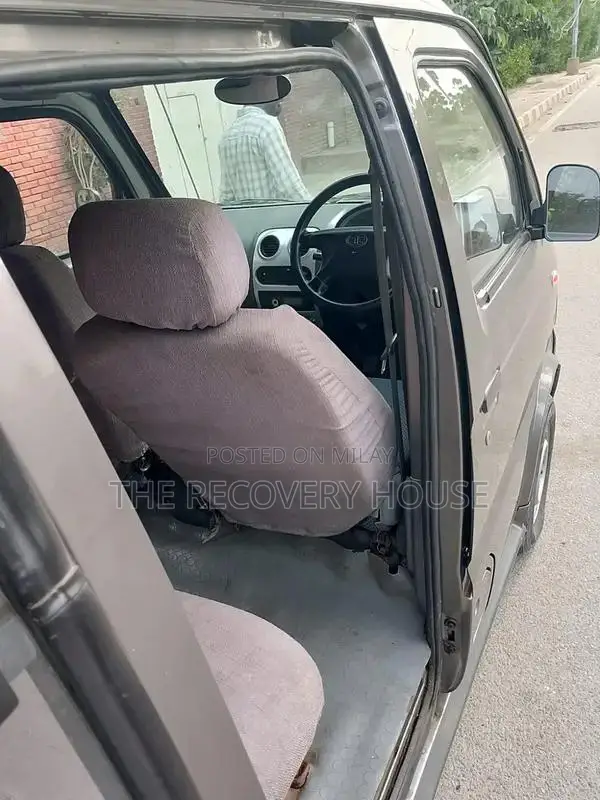 FAW XPV 2018 Economical 7-Seater Van - Manual Transmission