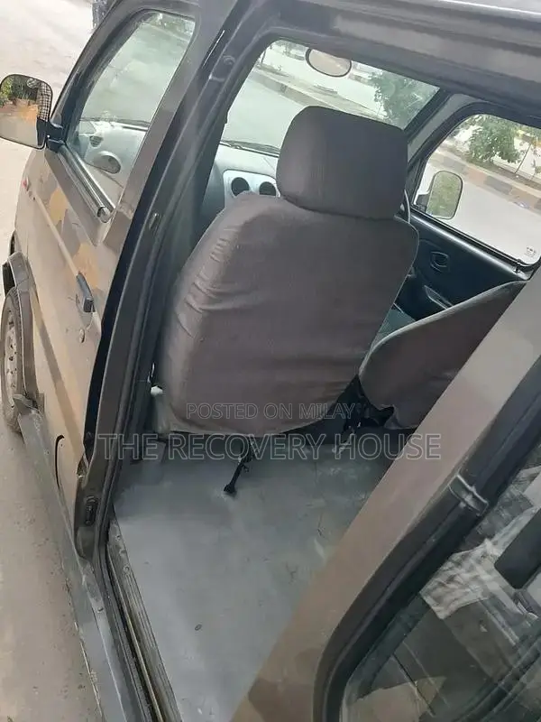 FAW XPV 2018 Economical 7-Seater Van - Manual Transmission